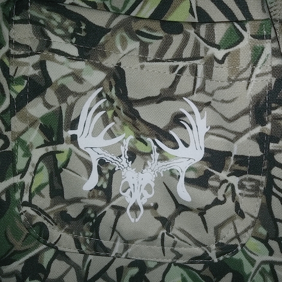 Texas A&M S Texas Trophy Hunters Association Cammo T-Shirt - Picture 4 of 7